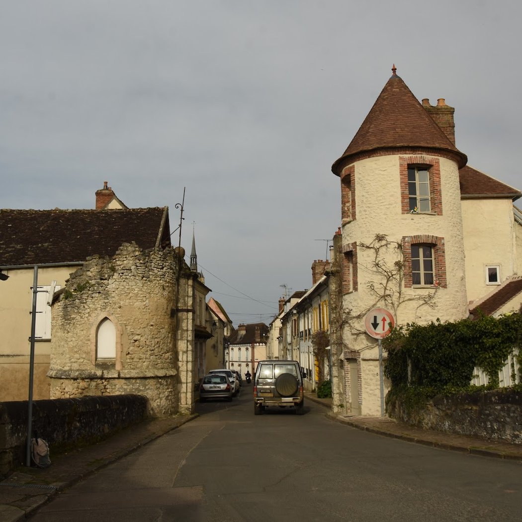 Porte de Provins 3
