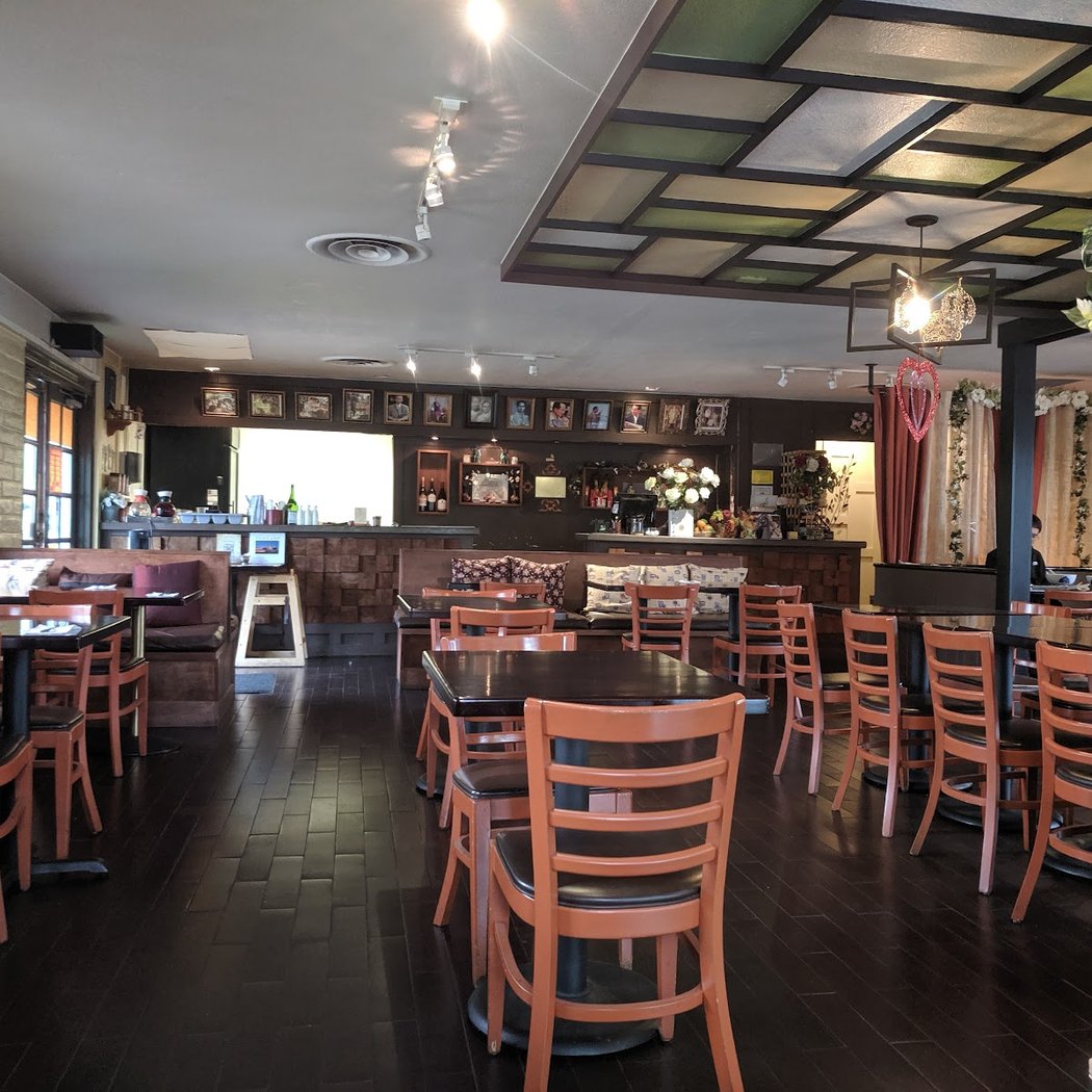 Auryn Thai Cuisine 2