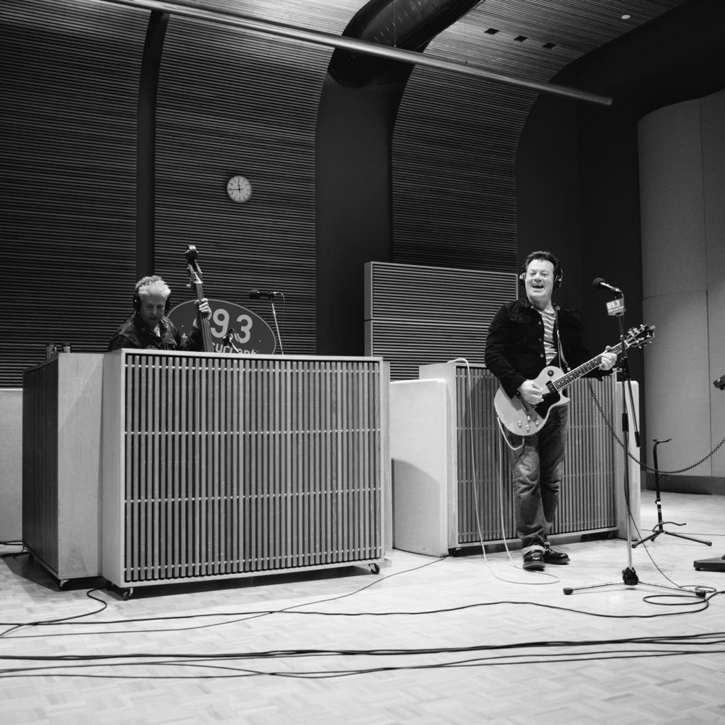 The James Hunter Six with McKinley James 3