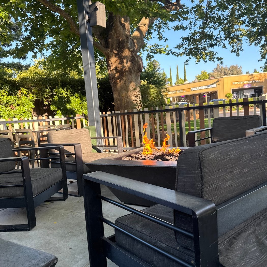Taco Bell Cantina 1