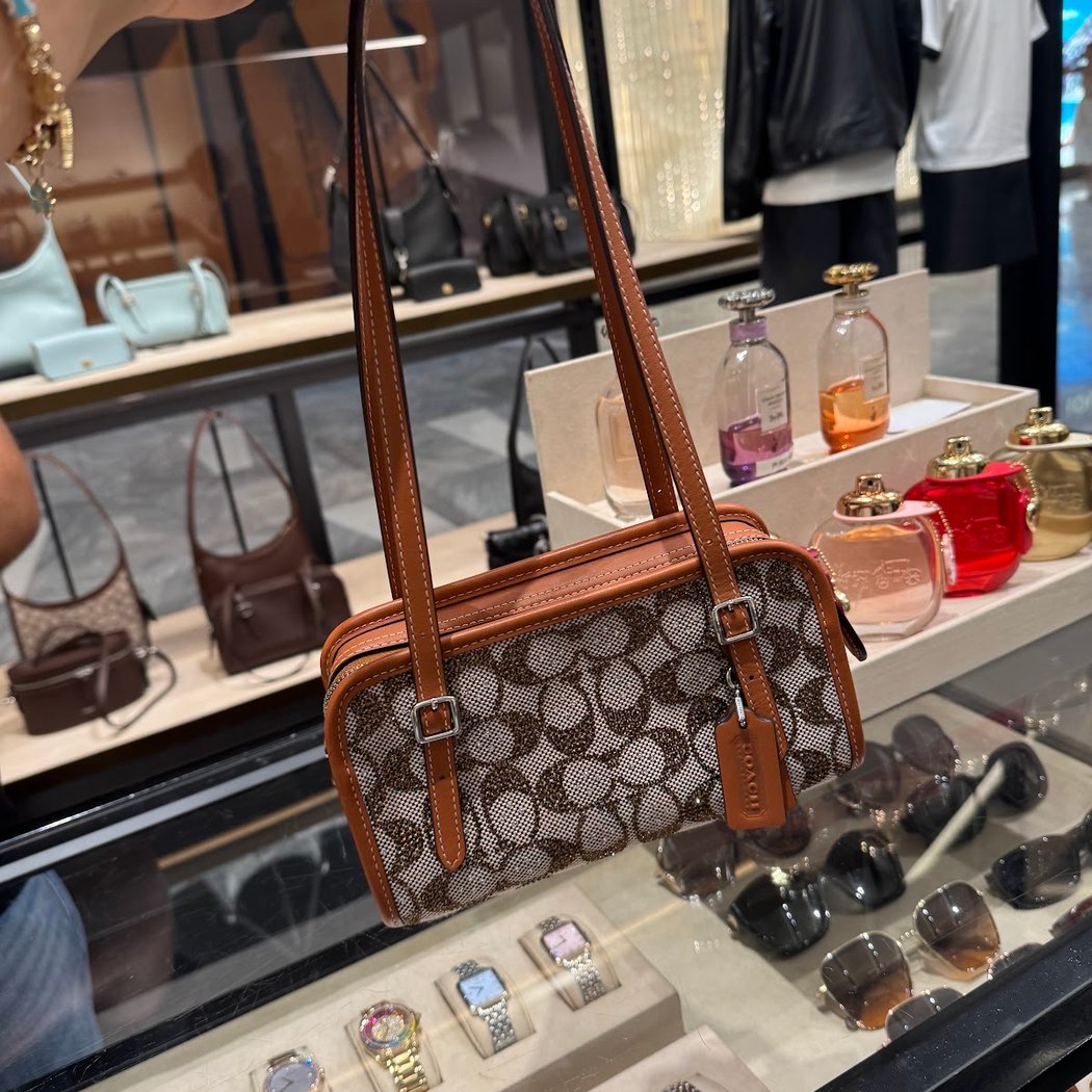 COACH 1