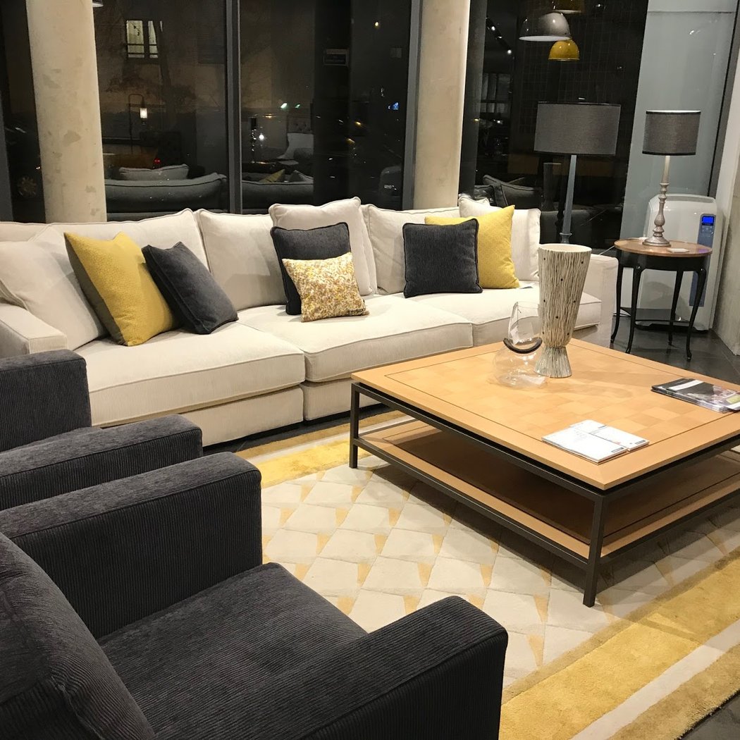 Roche Bobois 2