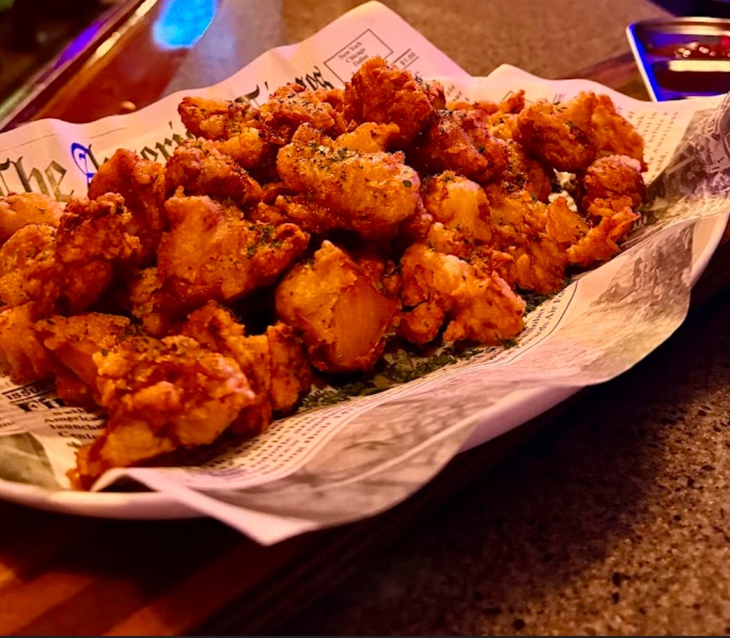 233 Starr Karaoke & Eats 3