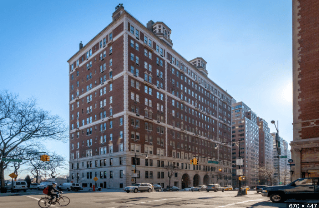 One Sutton Place South 1