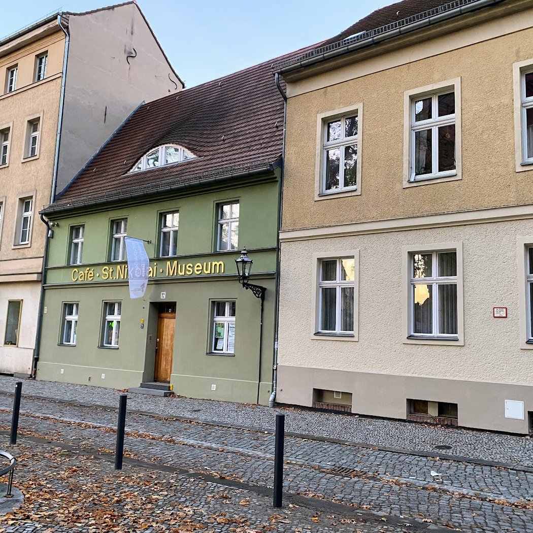 Öffentliche Führung: Hausgeschichte + gotischer Keller 2