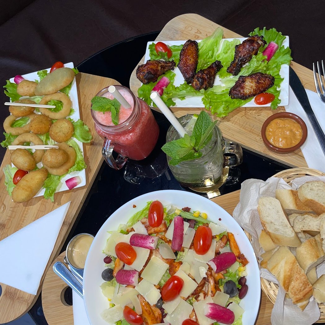 Le Lian's Lounge 3