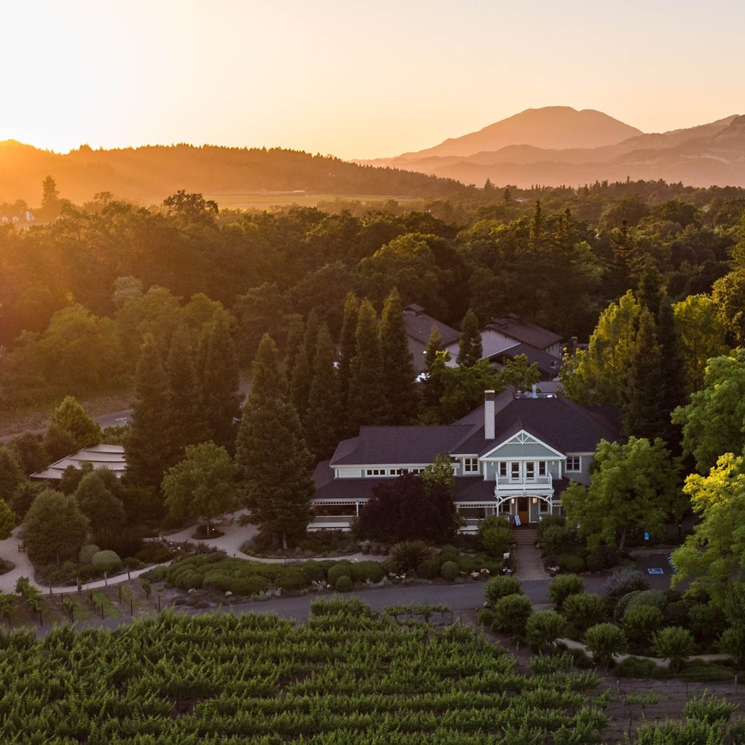 Duckhorn Vineyards’ Annual Derby Party 1