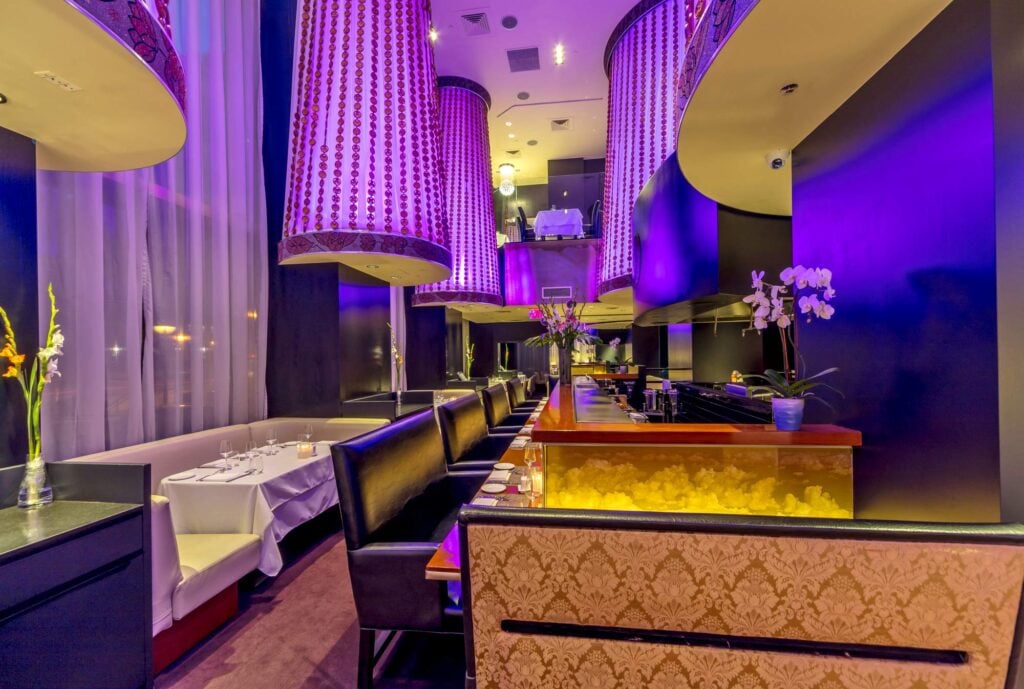 UN Plaza Grill 2