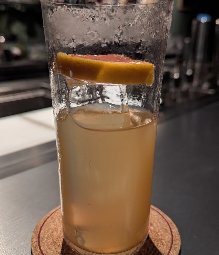 Bar Cameo