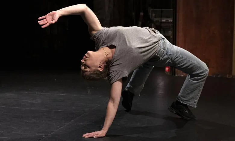 Les Chatouilles – La Danse de la colère 1