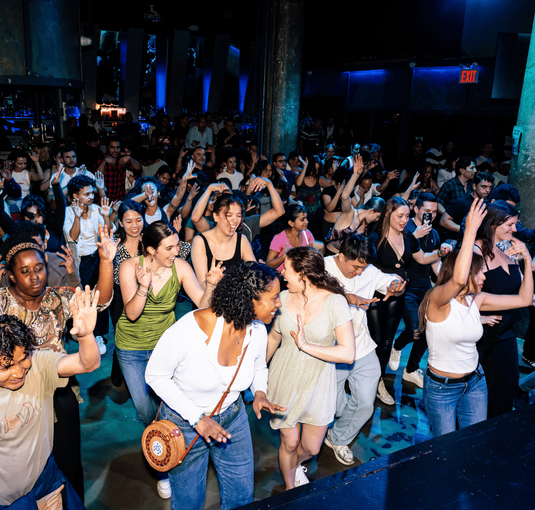Salsa Groove: Dance Class & Happy Hour 2