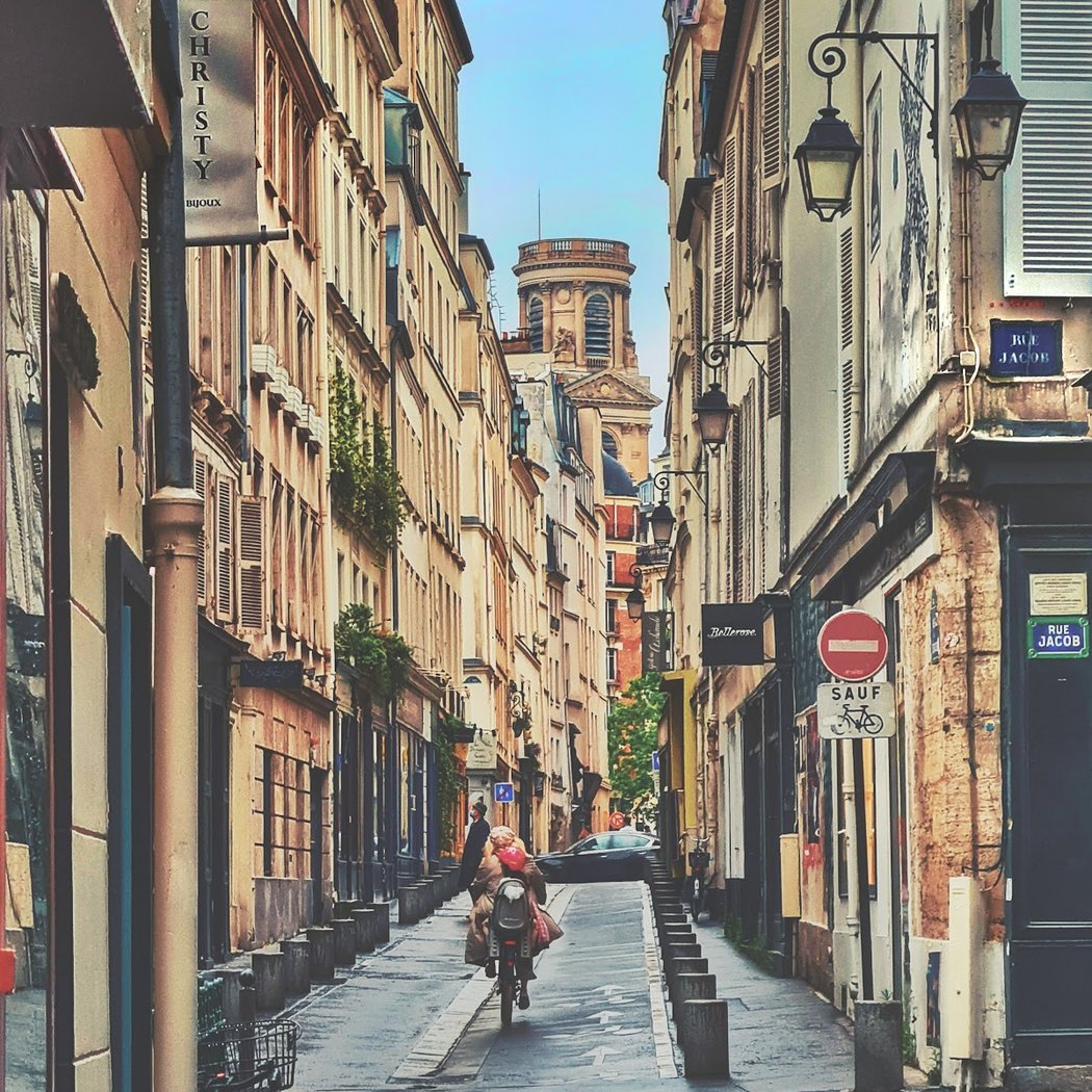 Rue de l'Echaudé 1