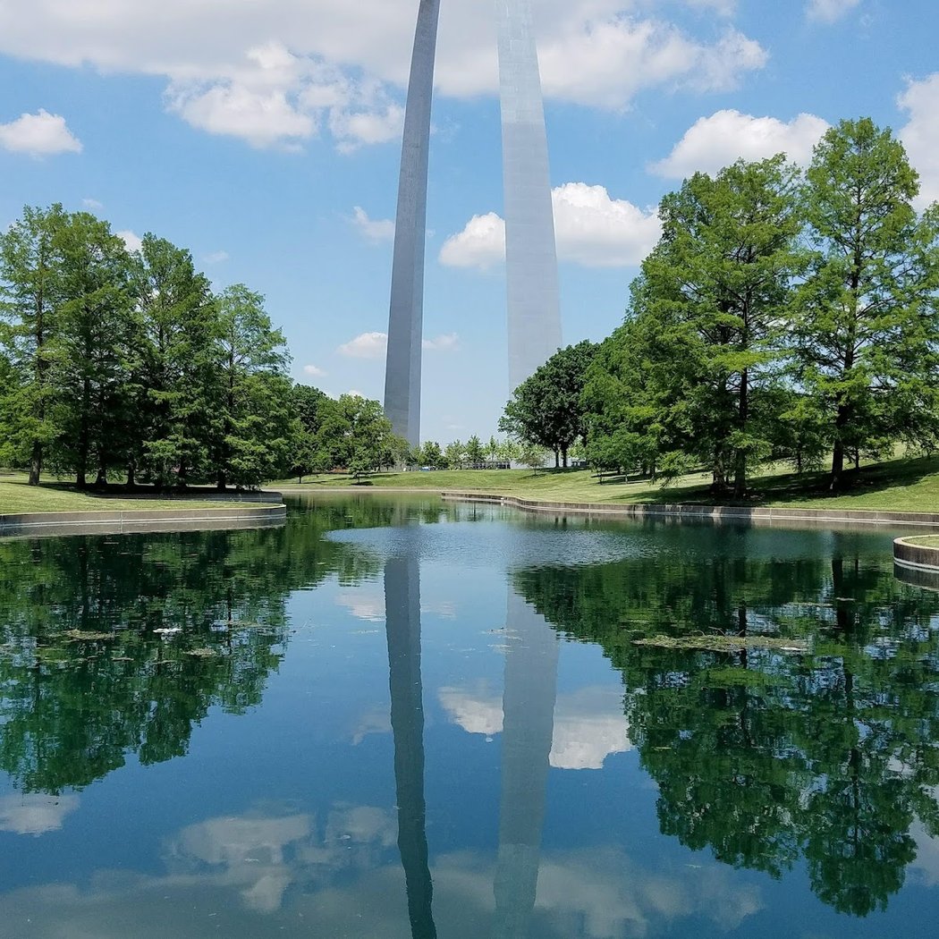 Gateway Arch National Park 2