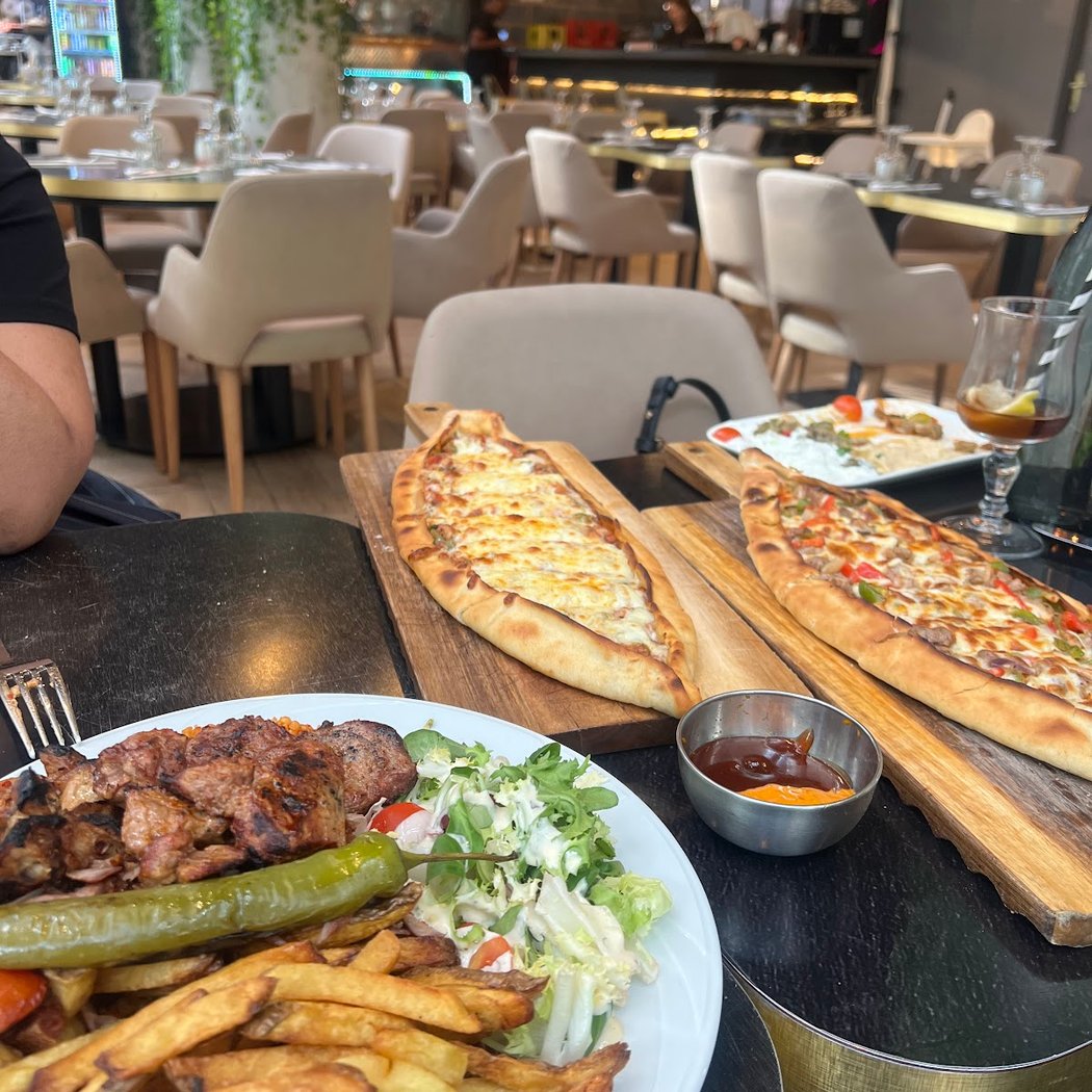 RESTAURANT ANATOLIA 1