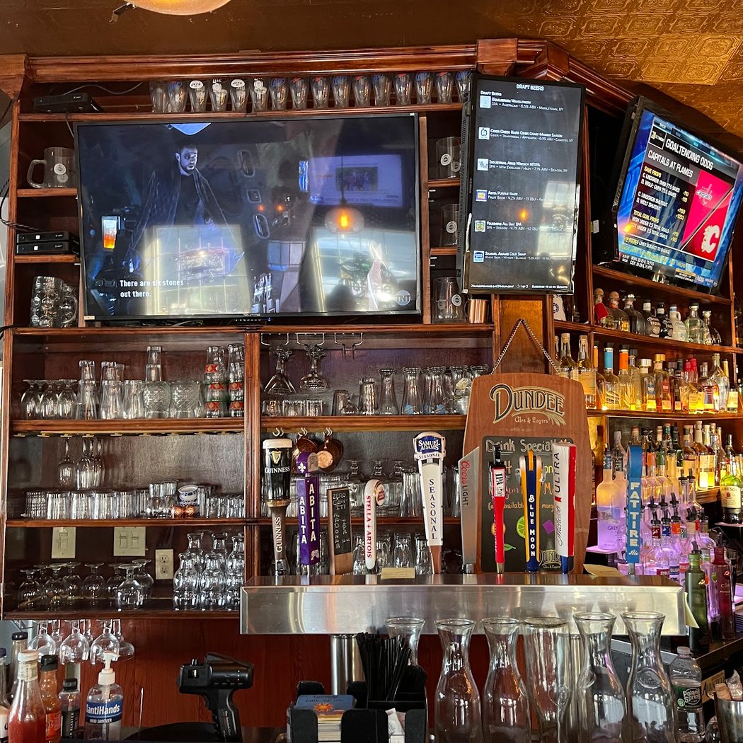 21 Burgers & Wings of Wappinger 2