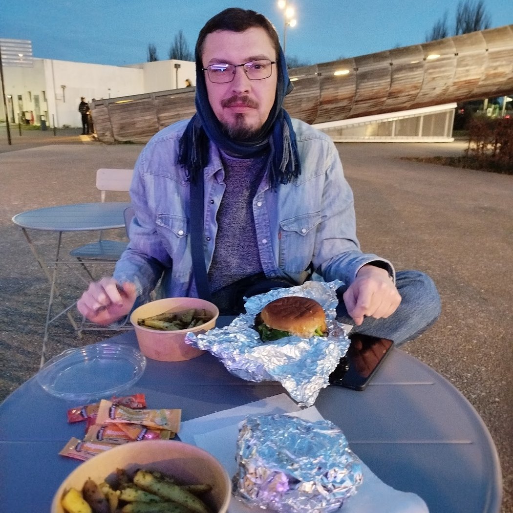 KB Grill - Food Truck 3