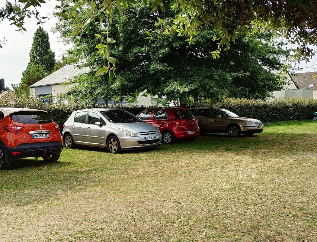 Parking Place des Cirques 3