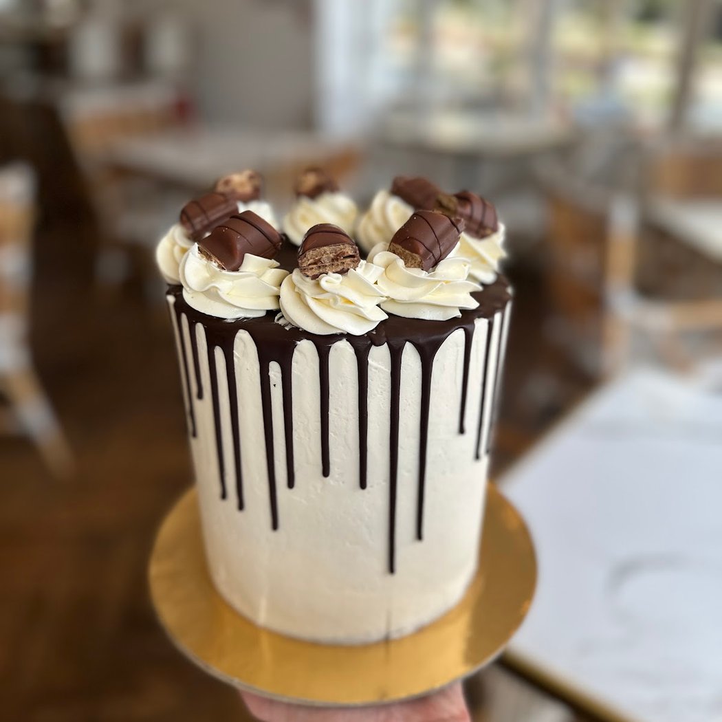 BEANZ Café at Boulevard One 3