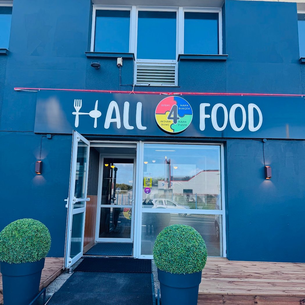 HALL 4 FOOD 2