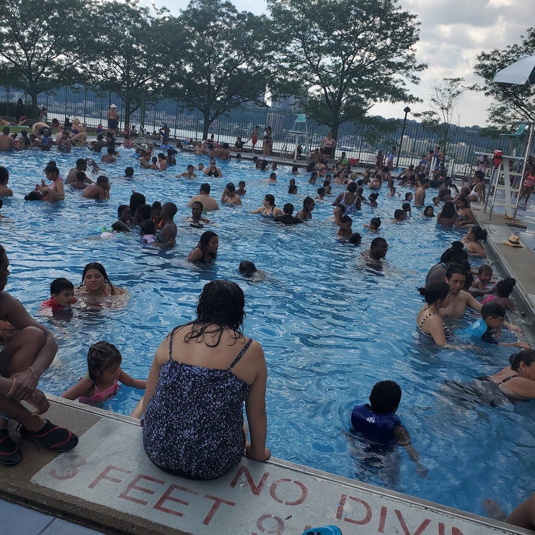 Riverbank State Park Outdoor Pool 1