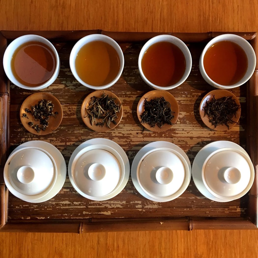 Blue Willow Teaspot 1