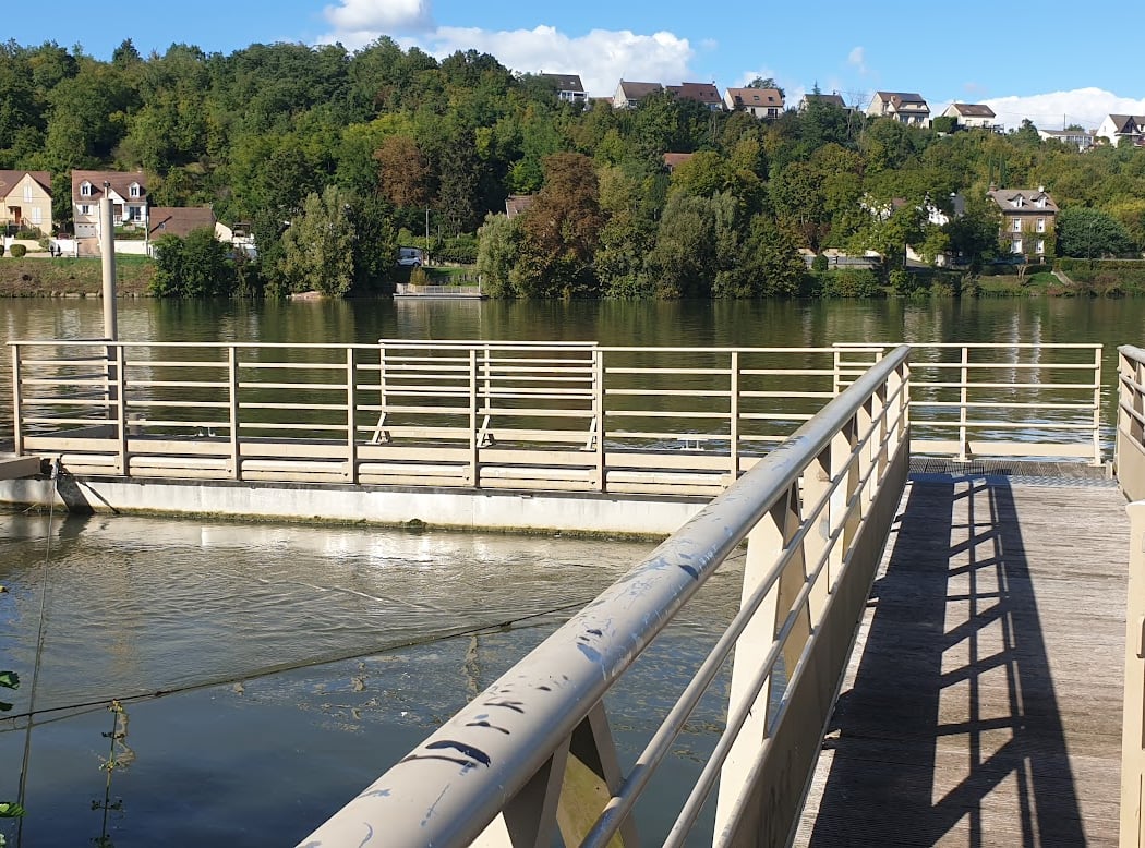 Bac sur la Seine 3
