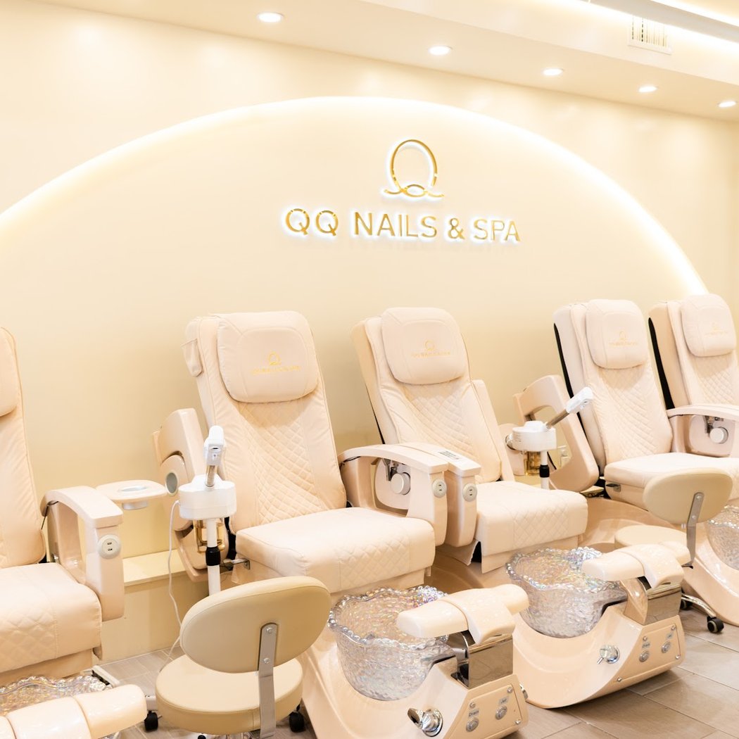 QQ Nails & Spa 3