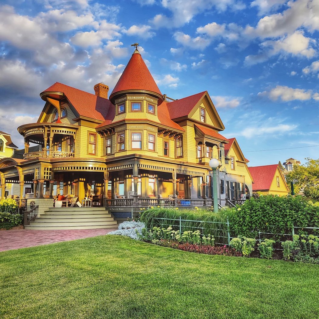Oak Bluffs 1