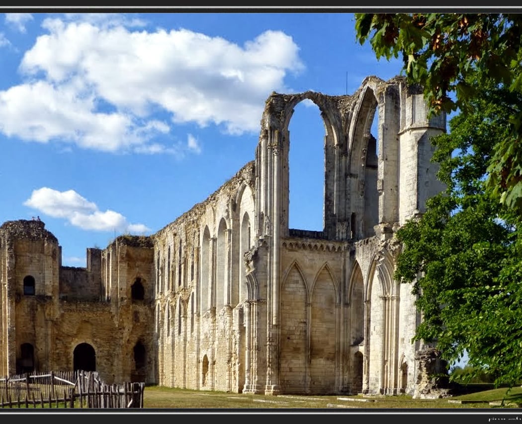 Abbey Maillezais 2