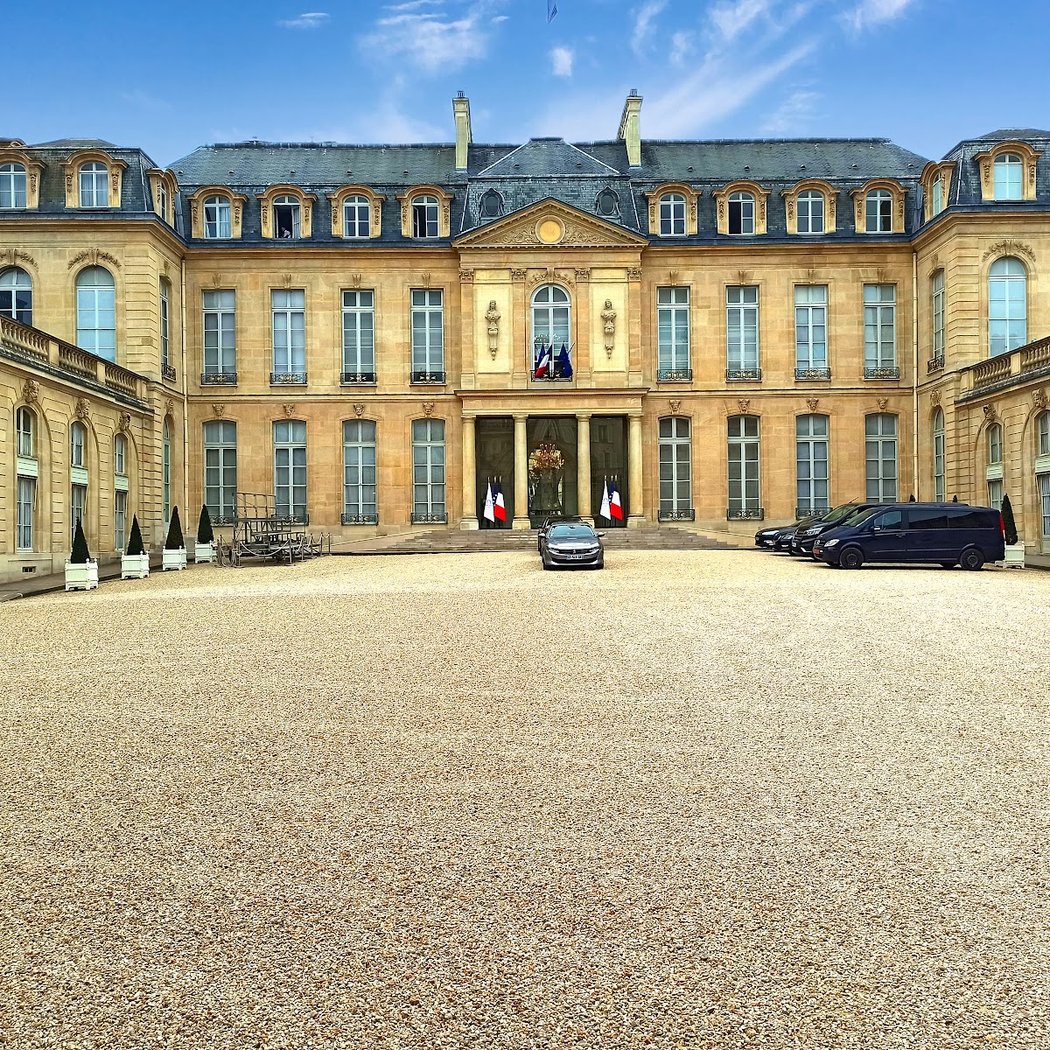 Cérémonie de la grande relève de La Garde Républicaine 2
