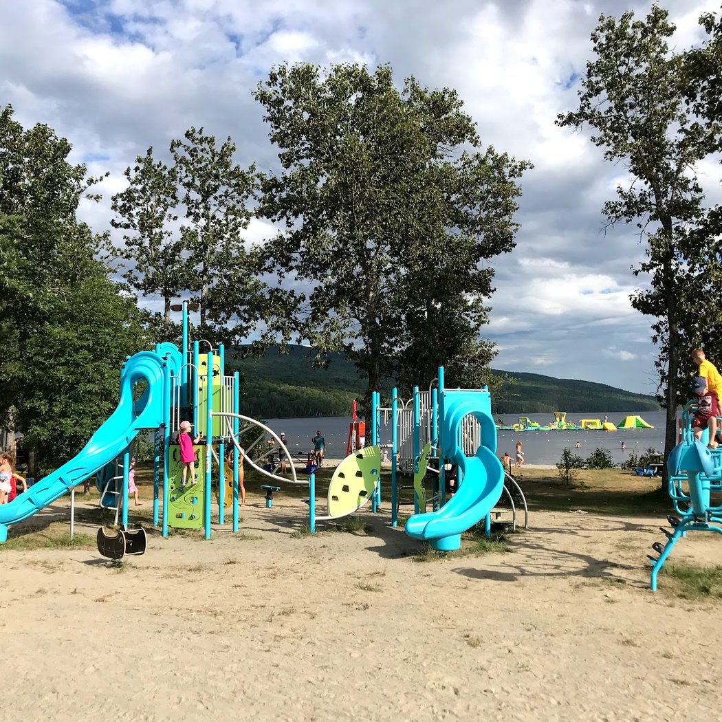 Pohénégamook Beach 3