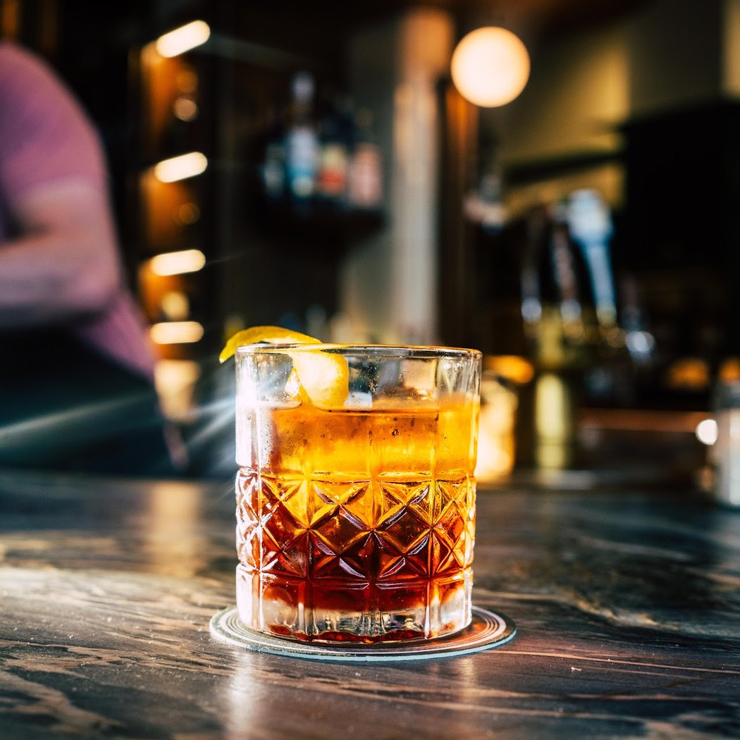 Albert’s Bar 1