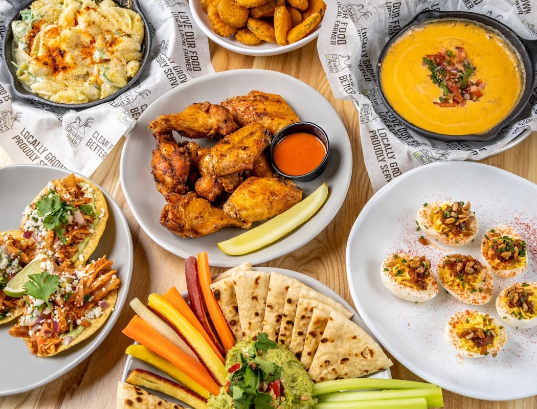 Chicken N Pickle - Grapevine 1