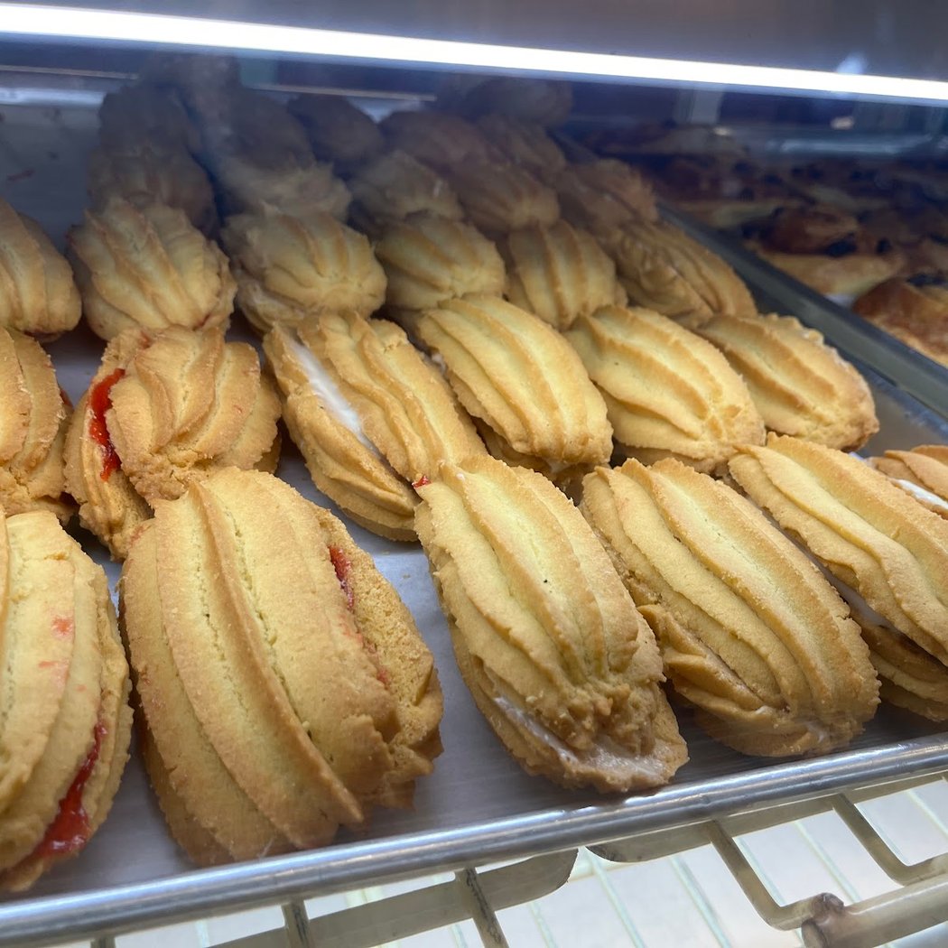 Pena's Bakery #2 3