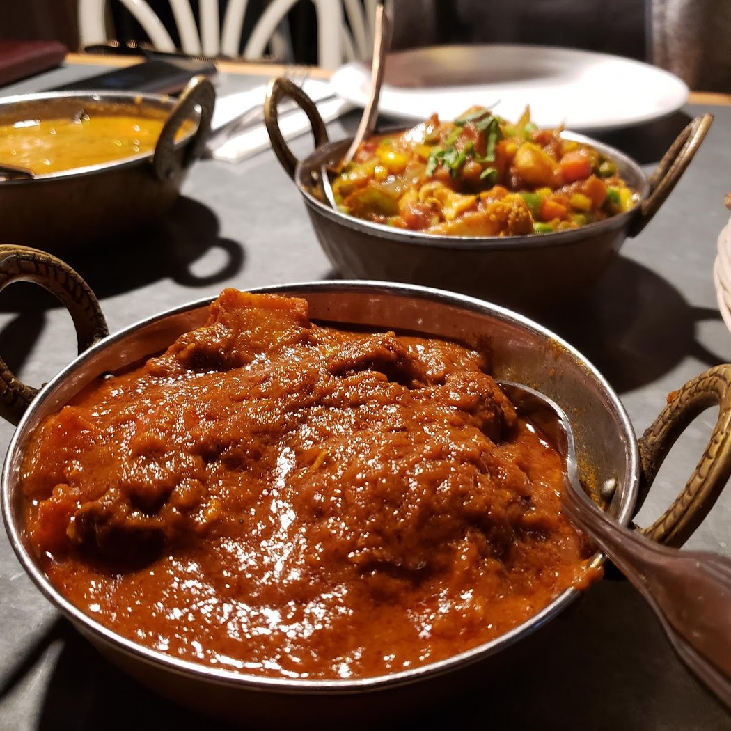 Kennedy's Indian Curry House & Irish Pub 3