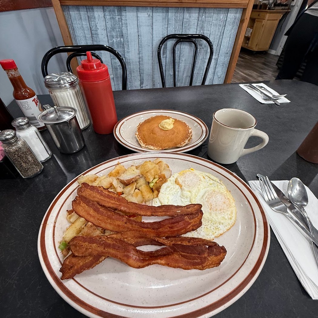 Little Belmont Cafe 1