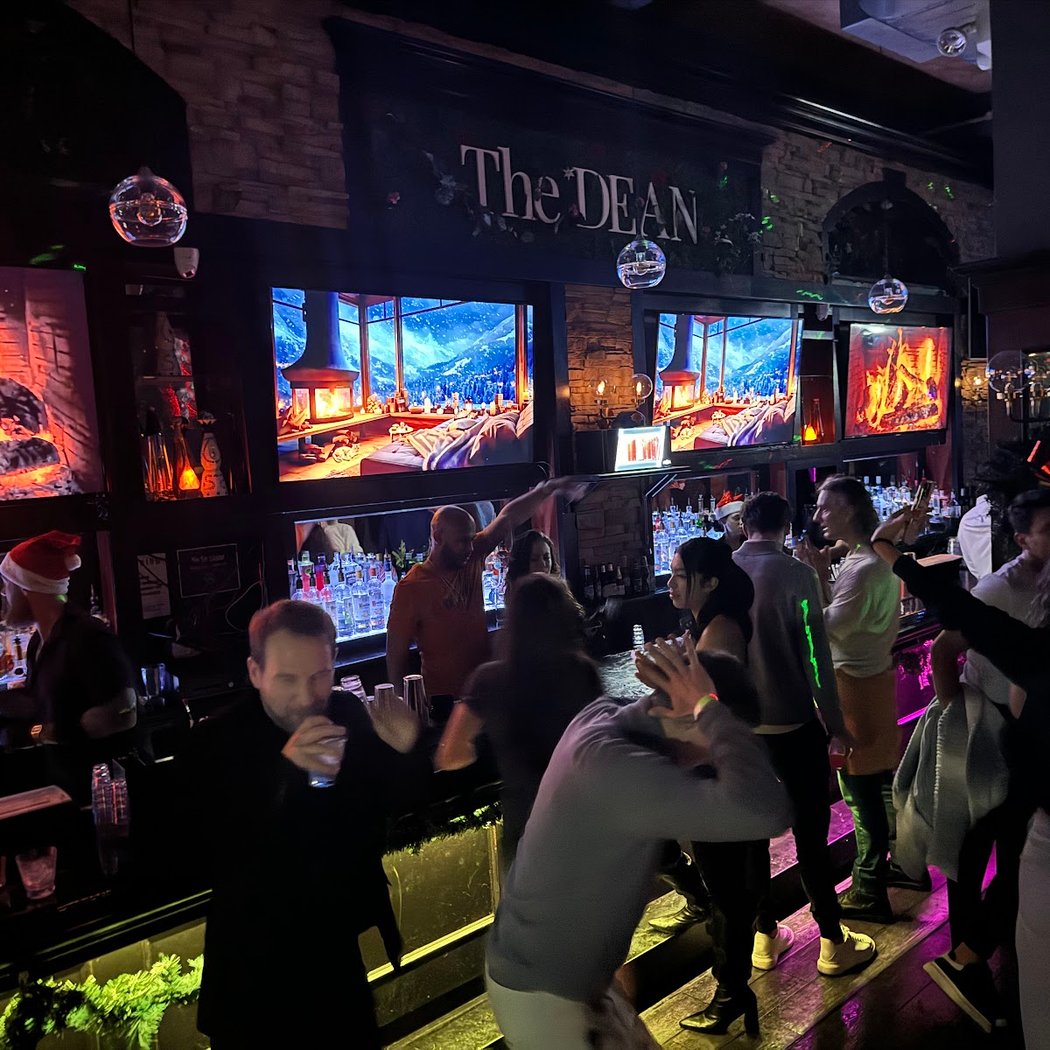 Rescue Me Singles Open Bar Party With NYC's Finest First Responders 1