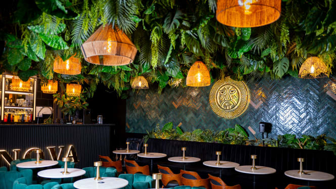 Le G LOUNGE RESTAURANT 1