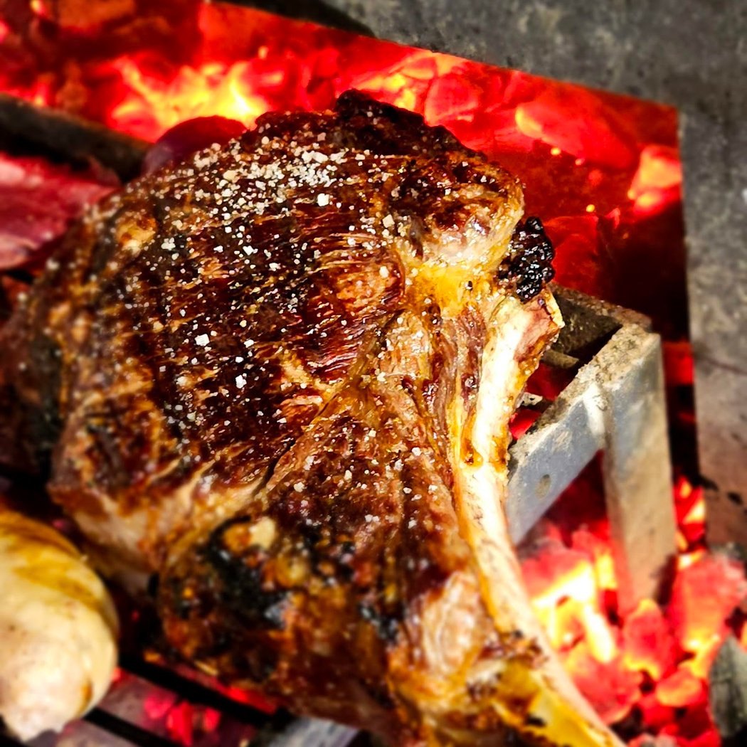 Table 23 l Restaurant grillades au feu de bois l Carquefou 1
