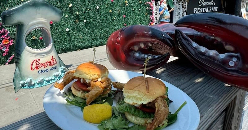 Clemente's Crab House 1