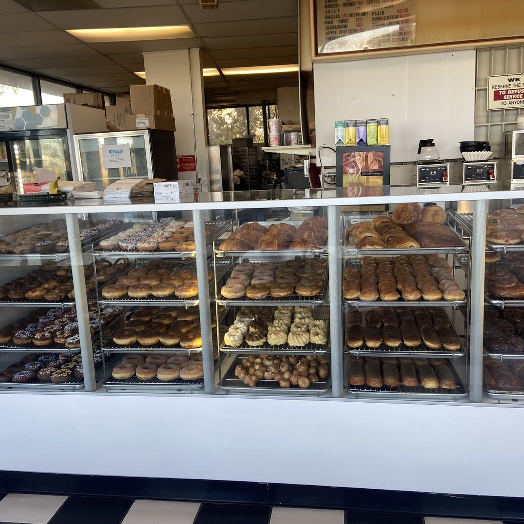 Donut Basket 2