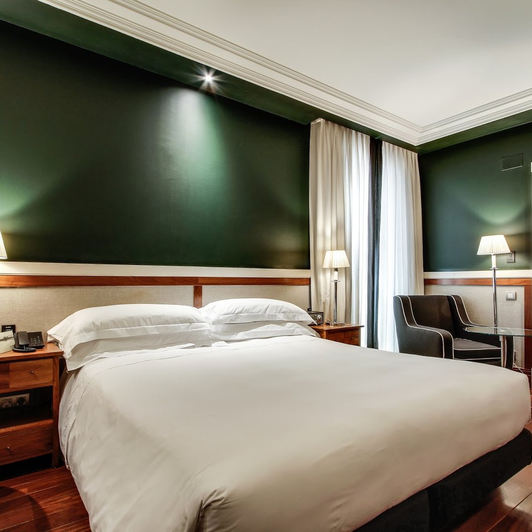 Hotel 1898 2