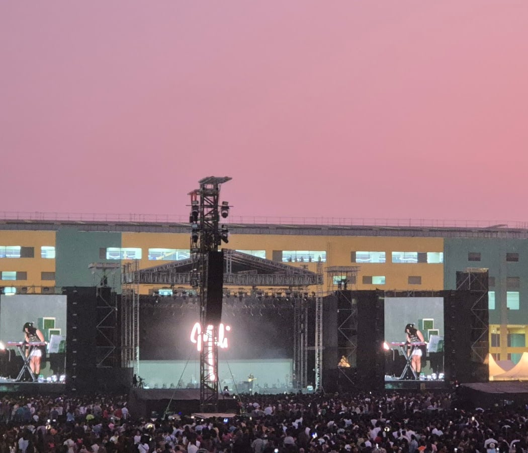 Raja Kumari Live 4