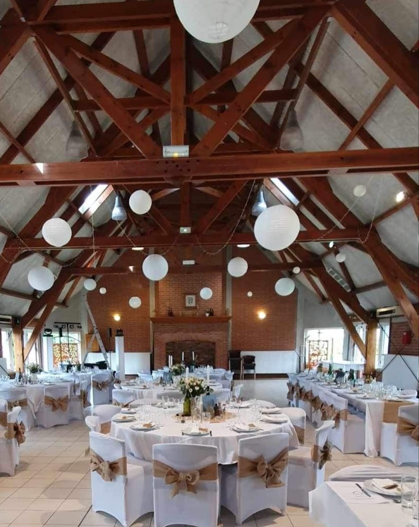Salle des Fêtes 1