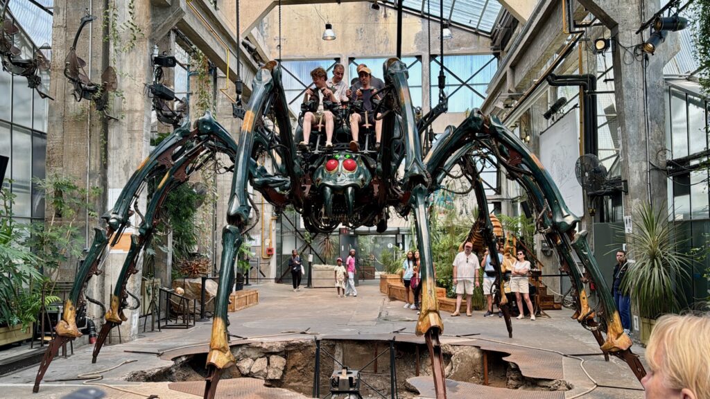 La Galerie des Machines 1