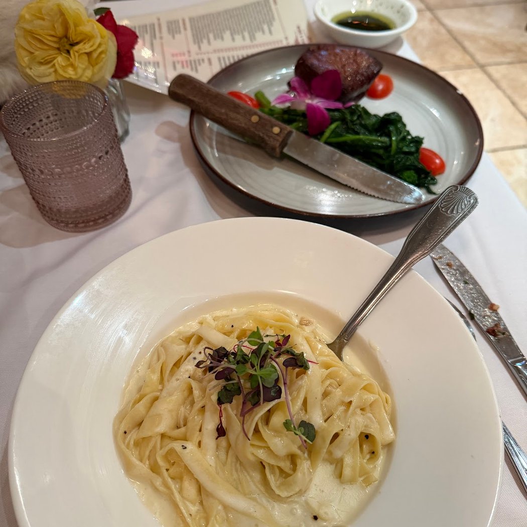 Sofia's of Little Italy 4