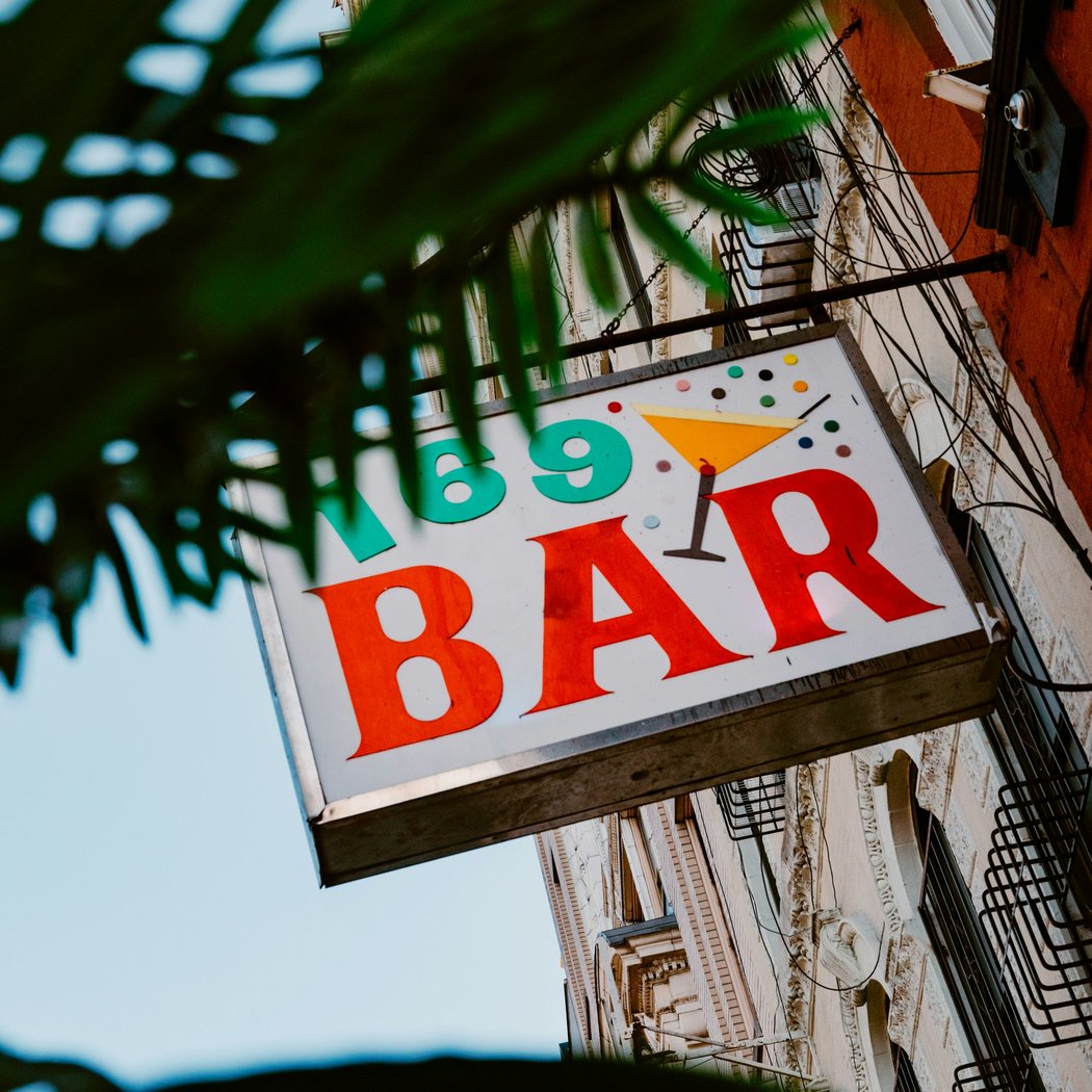 169 Bar 2
