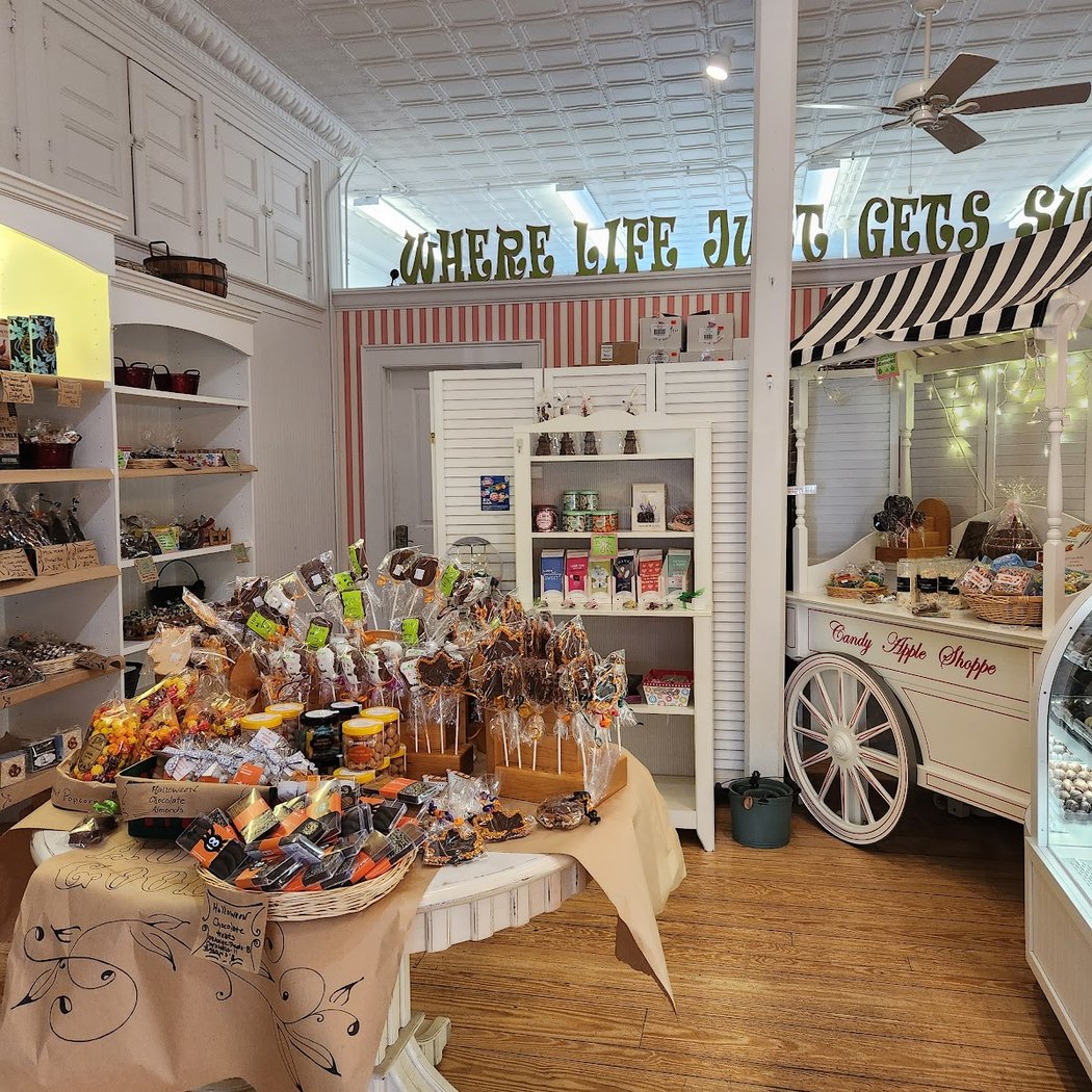 Candy Apple Shoppe 1