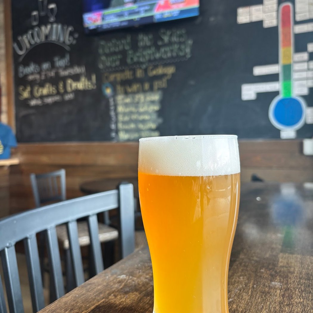 Books on Tap @ Brightworks Brewing Co. (MC) 1