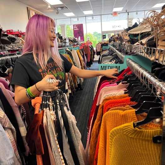 Plato's Closet Ledgewood 1